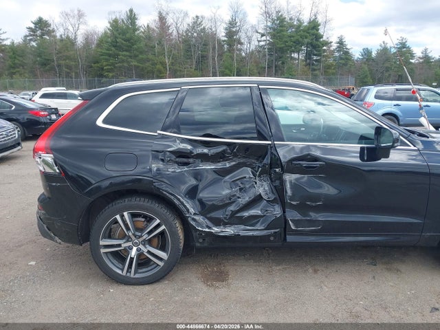 LYVA22RK2KB220499 Volvo Xc60 T6 Momentum
