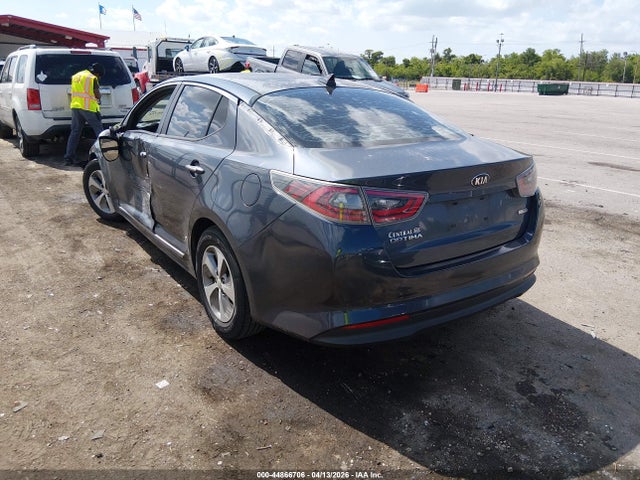 44866706 :رقم المزاد ، KNAGM4AD5F5081811 vin ، 2015 Kia Optima Hybrid مزاد بيع
