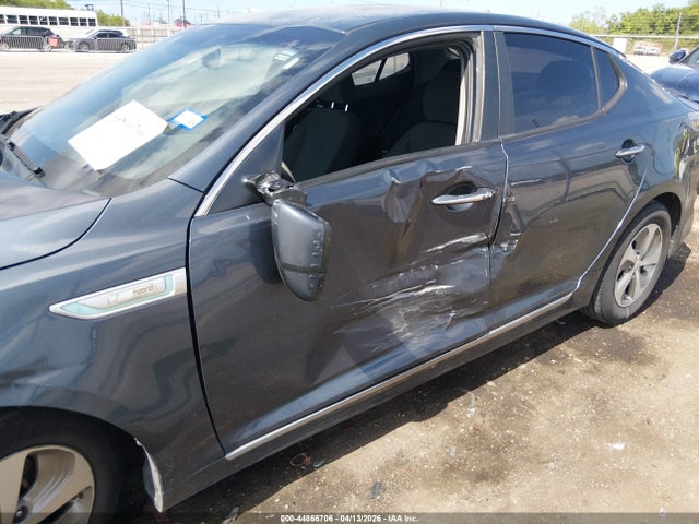 44866706 :رقم المزاد ، KNAGM4AD5F5081811 vin ، 2015 Kia Optima Hybrid مزاد بيع