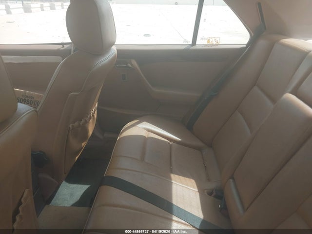 44866727 :رقم المزاد ، WDBHA22E8SF157844 vin ، 1995 Mercedes-benz C 220 مزاد بيع