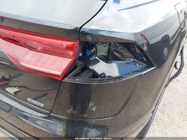 44866735 :رقم المزاد ، WA1BVBF10PD018730 vin ، 2023 Audi Q8 Premium Plus 55 Tfsi Quattro Tiptronic مزاد بيع