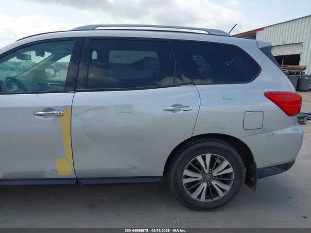 2018 Nissan Pathfinder S მანქანა იყიდება აუქციონზე, vin: 5N1DR2MN1JC675716, აუქციონის ნომერი: 44866878