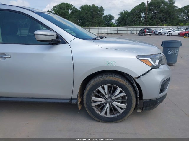 2018 Nissan Pathfinder S მანქანა იყიდება აუქციონზე, vin: 5N1DR2MN1JC675716, აუქციონის ნომერი: 44866878