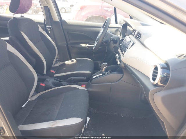 44866905 :رقم المزاد ، 3N1CN8EVXLL827077 vin ، 2020 Nissan Versa Sv Xtronic Cvt مزاد بيع