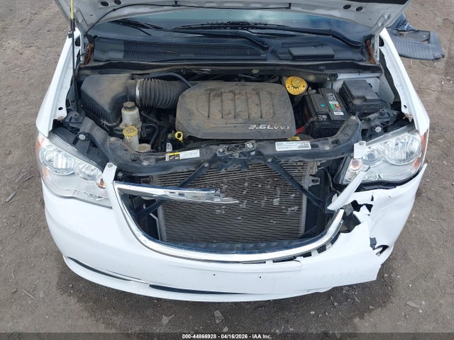44866928 :رقم المزاد ، 2C4RC1BG4GR290340 vin ، 2016 Chrysler Town & Country Touring مزاد بيع