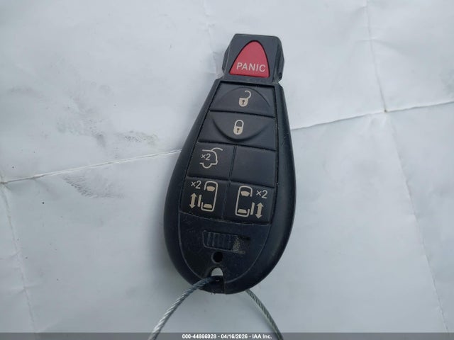 44866928 :رقم المزاد ، 2C4RC1BG4GR290340 vin ، 2016 Chrysler Town & Country Touring مزاد بيع