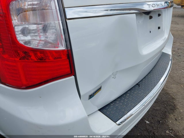 44866928 :رقم المزاد ، 2C4RC1BG4GR290340 vin ، 2016 Chrysler Town & Country Touring مزاد بيع