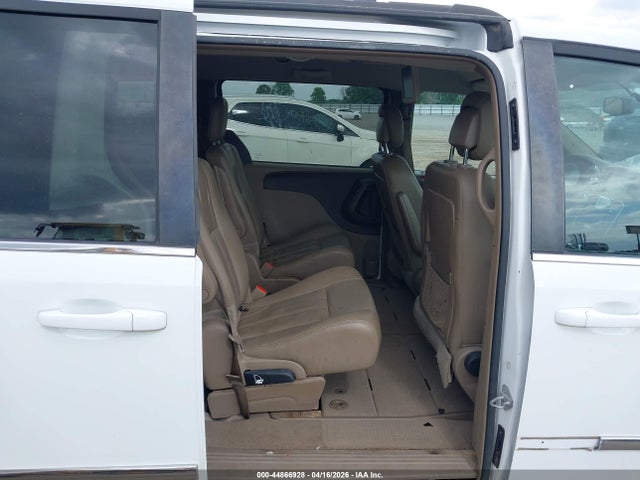 44866928 :رقم المزاد ، 2C4RC1BG4GR290340 vin ، 2016 Chrysler Town & Country Touring مزاد بيع