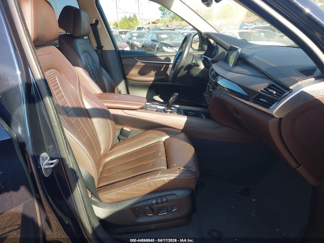 44866940 :رقم المزاد ، 5UXKR6C55G0J81677 vin ، 2016 Bmw X5 Xdrive50i مزاد بيع