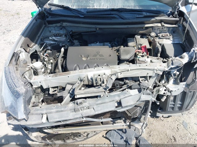 44866948 :رقم المزاد ، JA4AD3A3XJJ002427 vin ، 2018 Mitsubishi Outlander Se مزاد بيع
