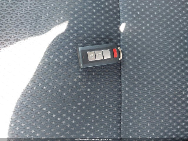 44866948 :رقم المزاد ، JA4AD3A3XJJ002427 vin ، 2018 Mitsubishi Outlander Se مزاد بيع