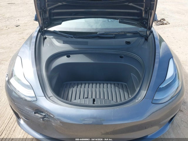 Продаж на аукціоні авто 2022 Tesla Model 3 Long Range Dual Motor All-wheel Drive, vin: 5YJ3E1EB5NF180437, номер лоту: 44866963