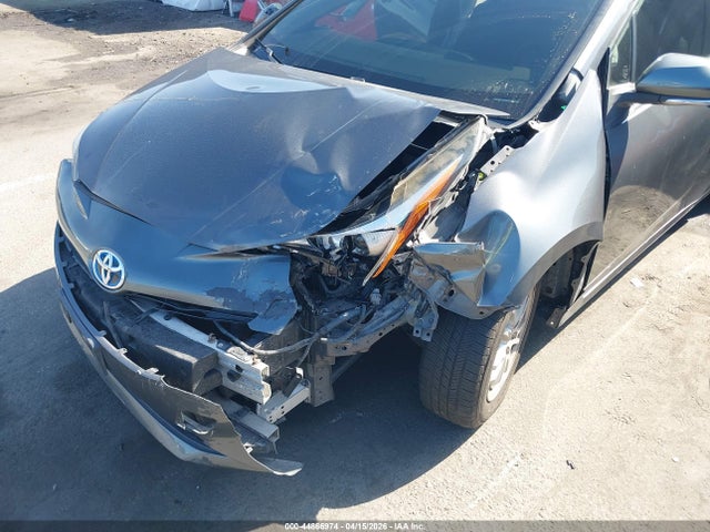 JTDKARFU7G3009212 Toyota Prius Two Eco