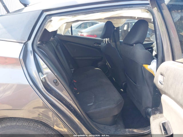 JTDKARFU7G3009212 Toyota Prius Two Eco