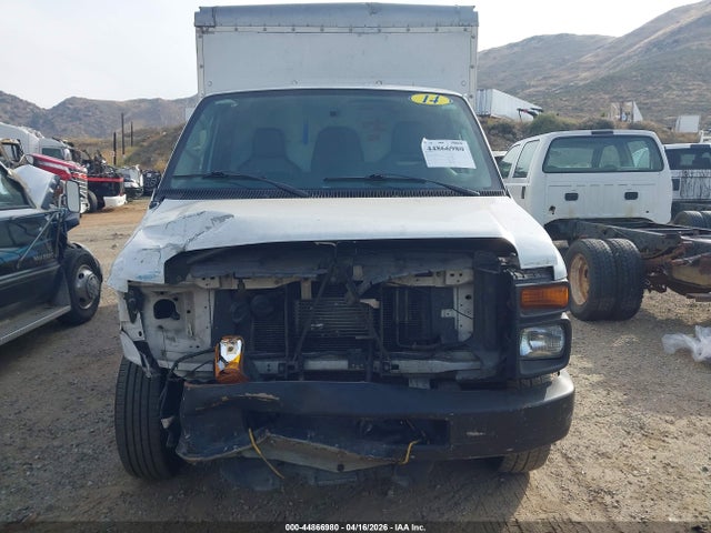 Ford E-350 Cutaway 2014 1FDWE3FL5EDA06306 Image 12