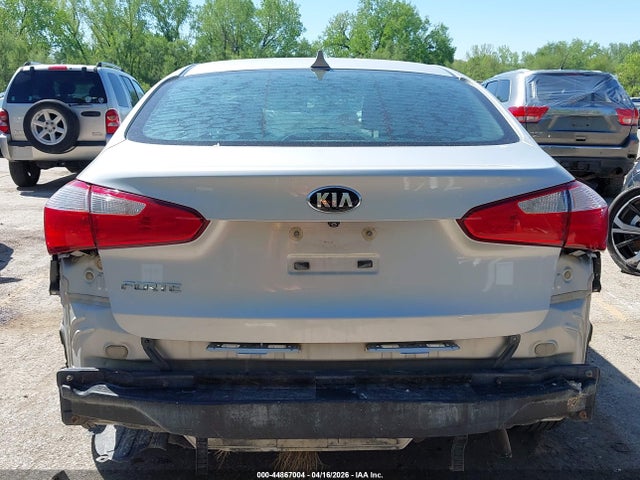 Продаж на аукціоні авто 2016 Kia Forte Lx, vin: KNAFX4A62G5552058, номер лоту: 44867004