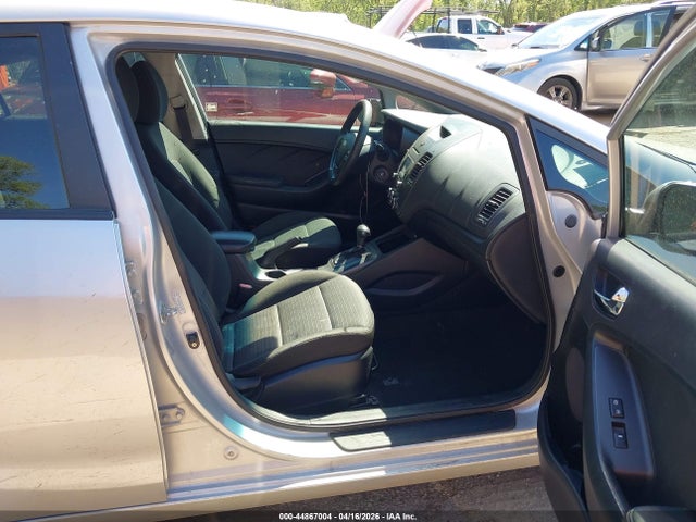 Продаж на аукціоні авто 2016 Kia Forte Lx, vin: KNAFX4A62G5552058, номер лоту: 44867004