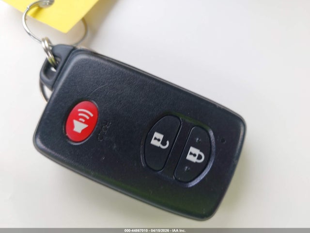 2013 Toyota Prius Two მანქანა იყიდება აუქციონზე, vin: JTDKN3DU4D5696198, აუქციონის ნომერი: 44867010