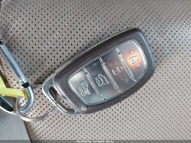 44867028 :رقم المزاد ، KM8J3CA22GU044674 vin ، 2016 Hyundai Tucson Limited مزاد بيع