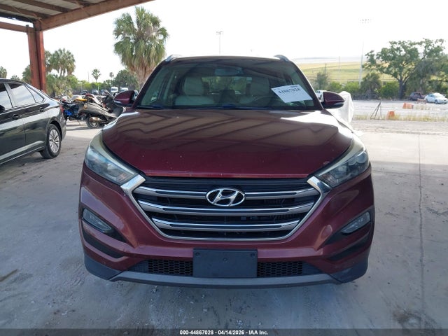 44867028 :رقم المزاد ، KM8J3CA22GU044674 vin ، 2016 Hyundai Tucson Limited مزاد بيع