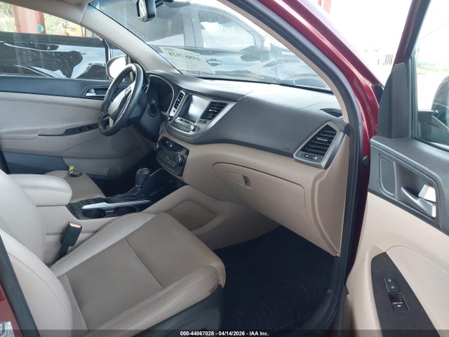 44867028 :رقم المزاد ، KM8J3CA22GU044674 vin ، 2016 Hyundai Tucson Limited مزاد بيع
