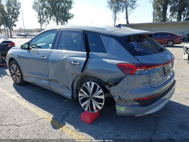 WA1ACBFZ2PP058040 Audi Q4 E-tron Premium 40 Rwd