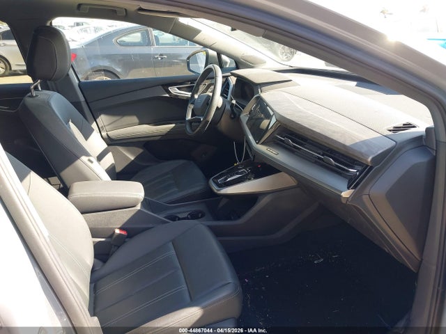 WA1ACBFZ2PP058040 Audi Q4 E-tron Premium 40 Rwd