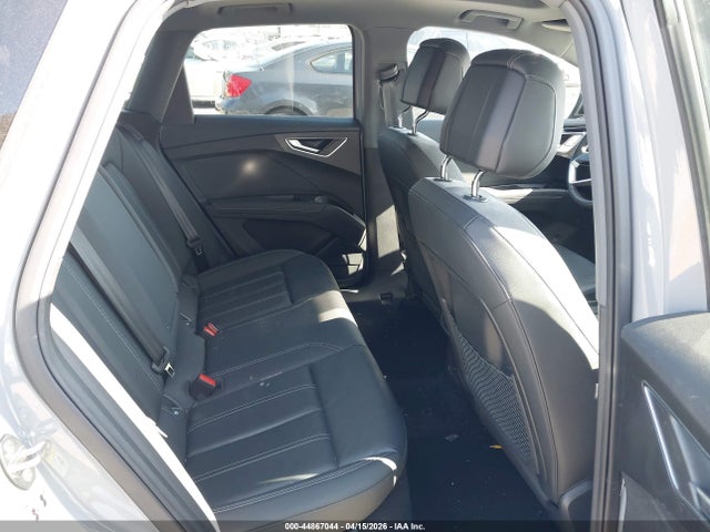 WA1ACBFZ2PP058040 Audi Q4 E-tron Premium 40 Rwd