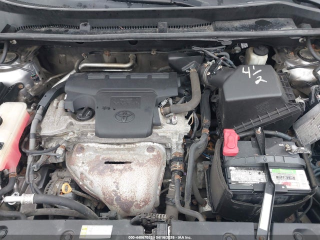 Toyota RAV4 LE 2017 2T3BFREV1HW660507 Image 10