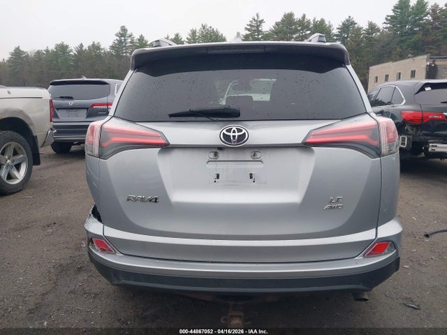 Toyota RAV4 LE 2017 2T3BFREV1HW660507 Image 17