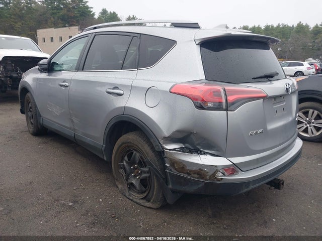 Toyota RAV4 LE 2017 2T3BFREV1HW660507 Image 3