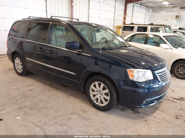 2013 Chrysler Town & Country Touring მანქანა იყიდება აუქციონზე, vin: 2C4RC1BG9DR792742, აუქციონის ნომერი: 44867055