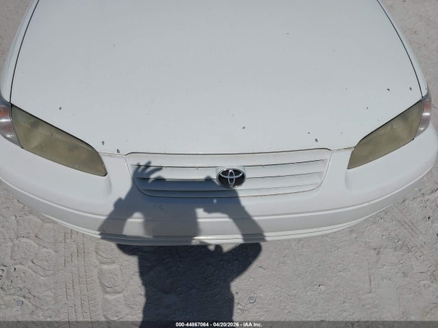 Продаж на аукціоні авто 1999 Toyota Camry Le, vin: 4T1BG22K8XU414012, номер лоту: 44867064