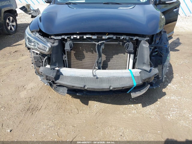 44867071 :رقم المزاد ، 5N1DL0MM2LC512704 vin ، 2020 Infiniti Qx60 Luxe Awd مزاد بيع