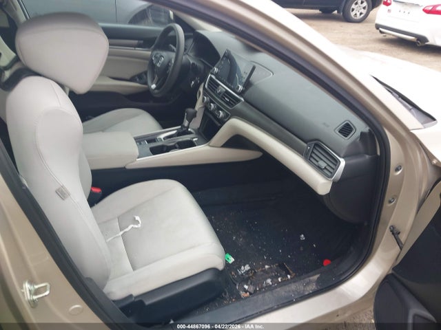 Honda ACCORD LX 2018 1HGCV1F15JA157668 Image 5