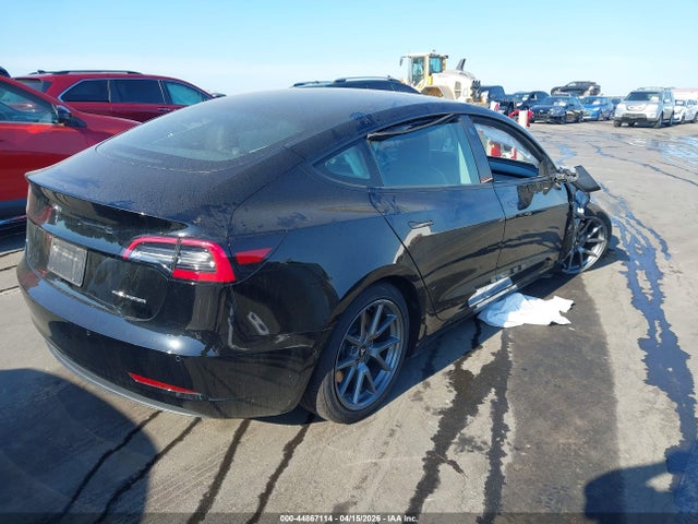 2022 Tesla Model 3 Long Range Dual Motor All-wheel Drive მანქანა იყიდება აუქციონზე, vin: 5YJ3E1EB3NF185040, აუქციონის ნომერი: 44867114
