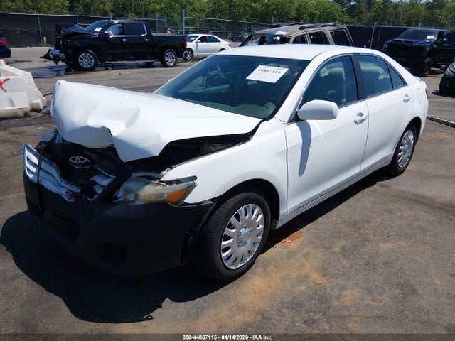 2011 Toyota Camry მანქანა იყიდება აუქციონზე, vin: 4T1BF3EK2BU632119, აუქციონის ნომერი: 44867115