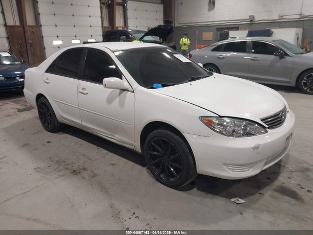 2006 TOYOTA CAMRY 4T1BE32K96U737575