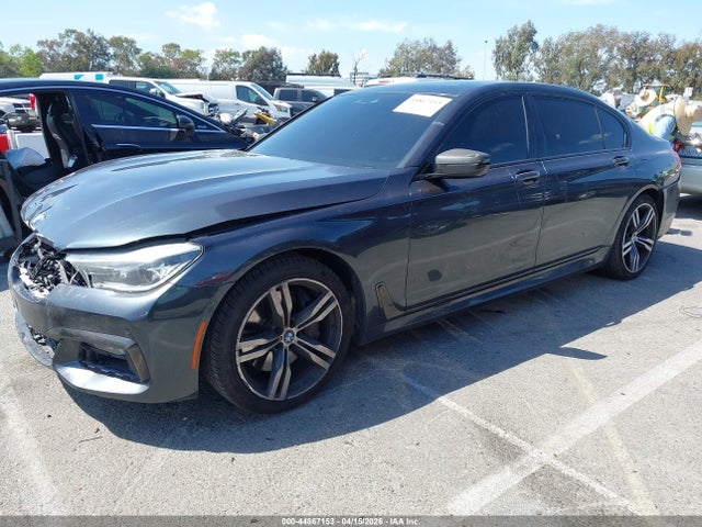 2018 Bmw 750i მანქანა იყიდება აუქციონზე, vin: WBA7F0C52JGM22717, აუქციონის ნომერი: 44867153