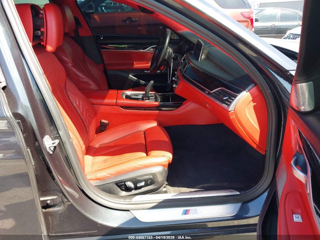 2018 Bmw 750i მანქანა იყიდება აუქციონზე, vin: WBA7F0C52JGM22717, აუქციონის ნომერი: 44867153