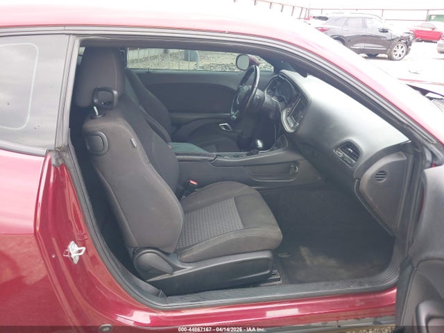 Продаж на аукціоні авто 2021 Dodge Challenger Sxt, vin: 2C3CDZAG9MH552586, номер лоту: 44867167