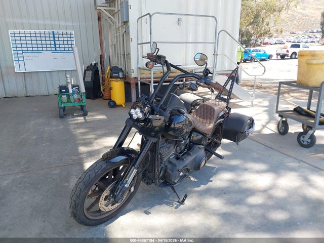 1HD1YWK2XLB011500 Harley-Davidson FXLRS