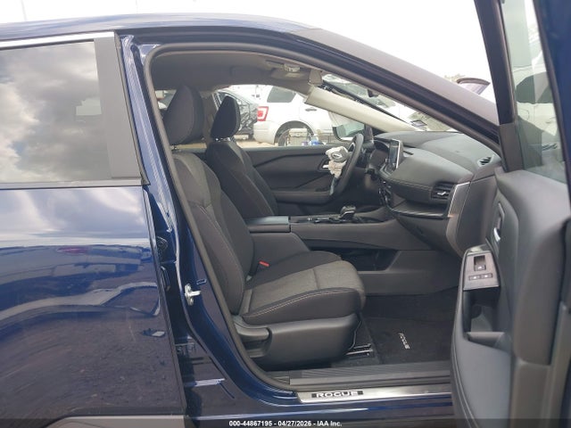 Продажа на аукционе авто 2024 Nissan Rogue Sv Fwd, vin: 5N1BT3BA4RC743260, номер лота: 44867195