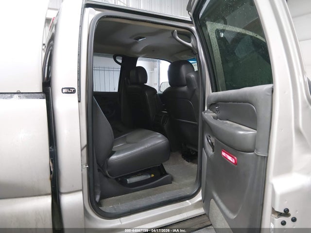 Продаж на аукціоні авто 2005 Gmc Sierra 2500hd Slt, vin: 1GTHK23205F957755, номер лоту: 44867199