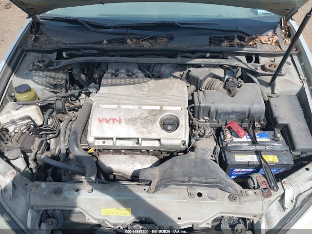 2003 Toyota Camry Le V6 მანქანა იყიდება აუქციონზე, vin: 4T1BF32K83U056624, აუქციონის ნომერი: 44867201