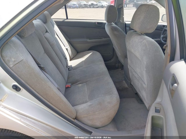 2003 Toyota Camry Le V6 მანქანა იყიდება აუქციონზე, vin: 4T1BF32K83U056624, აუქციონის ნომერი: 44867201