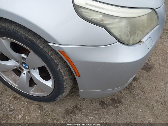 2008 Bmw 528i მანქანა იყიდება აუქციონზე, vin: WBANU53558CT17021, აუქციონის ნომერი: 44867208