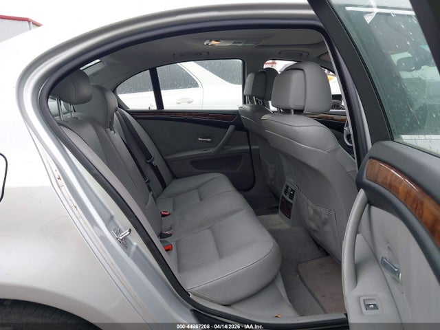 2008 Bmw 528i მანქანა იყიდება აუქციონზე, vin: WBANU53558CT17021, აუქციონის ნომერი: 44867208