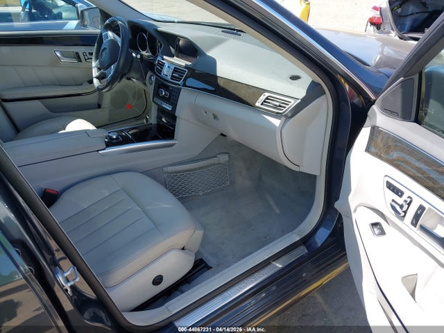 44867231 :رقم المزاد ، WDDHF5KB0EA904886 vin ، 2014 Mercedes-benz E 350 مزاد بيع