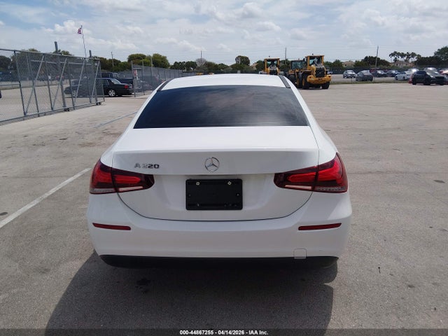 2019 Mercedes-benz A 220 მანქანა იყიდება აუქციონზე, vin: WDD3G4EB0KW024329, აუქციონის ნომერი: 44867255